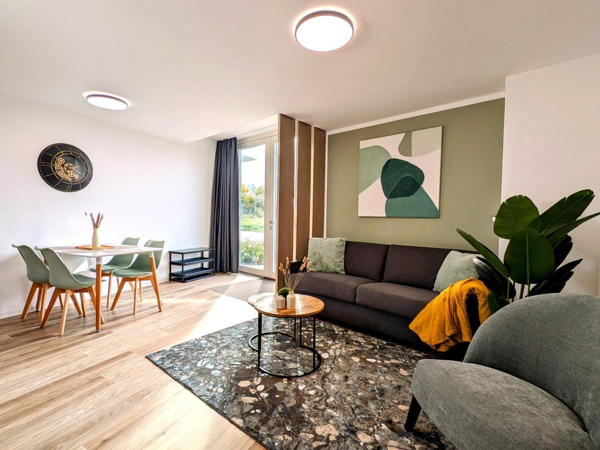 Bohnapartments - Nordkap-Suiten - Gratis Parkplatz - Moderner Neubau - Erdgeschoss - Fussbodenheizung Erfurt Luaran gambar