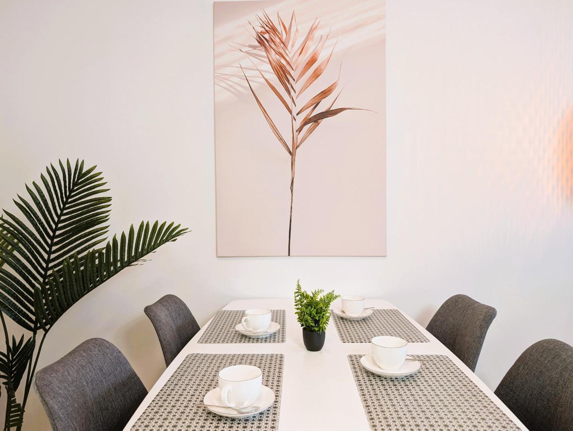 Bohnapartments - Nordkap-Suiten - Gratis Parkplatz - Moderner Neubau - Erdgeschoss - Fussbodenheizung Erfurt Luaran gambar