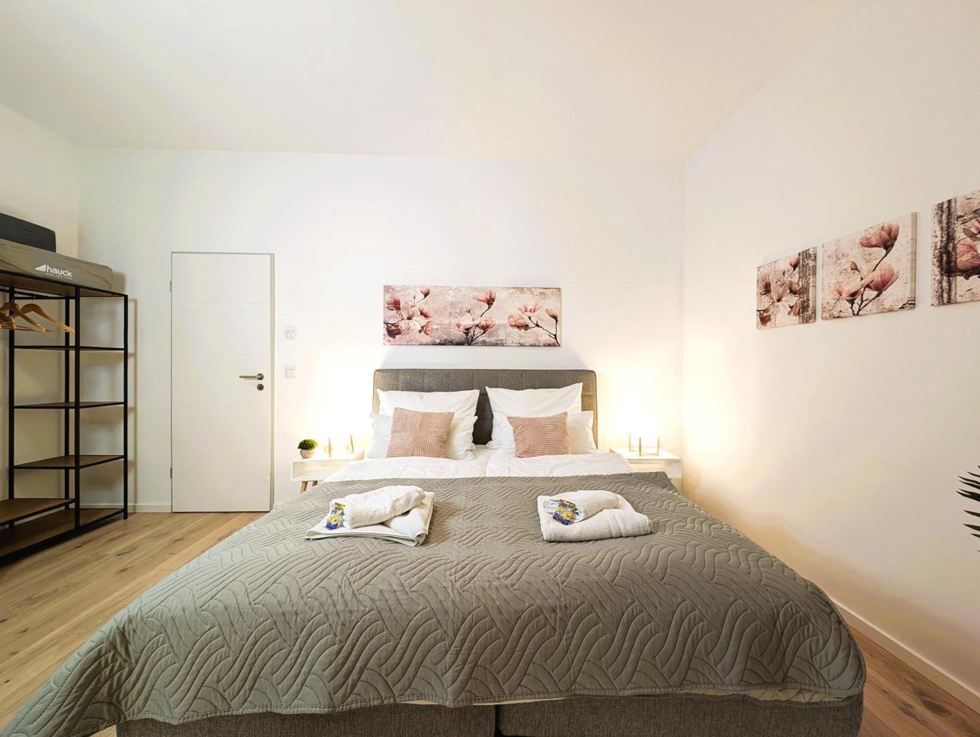 Bohnapartments - Nordkap-Suiten - Gratis Parkplatz - Moderner Neubau - Erdgeschoss - Fussbodenheizung Erfurt Luaran gambar